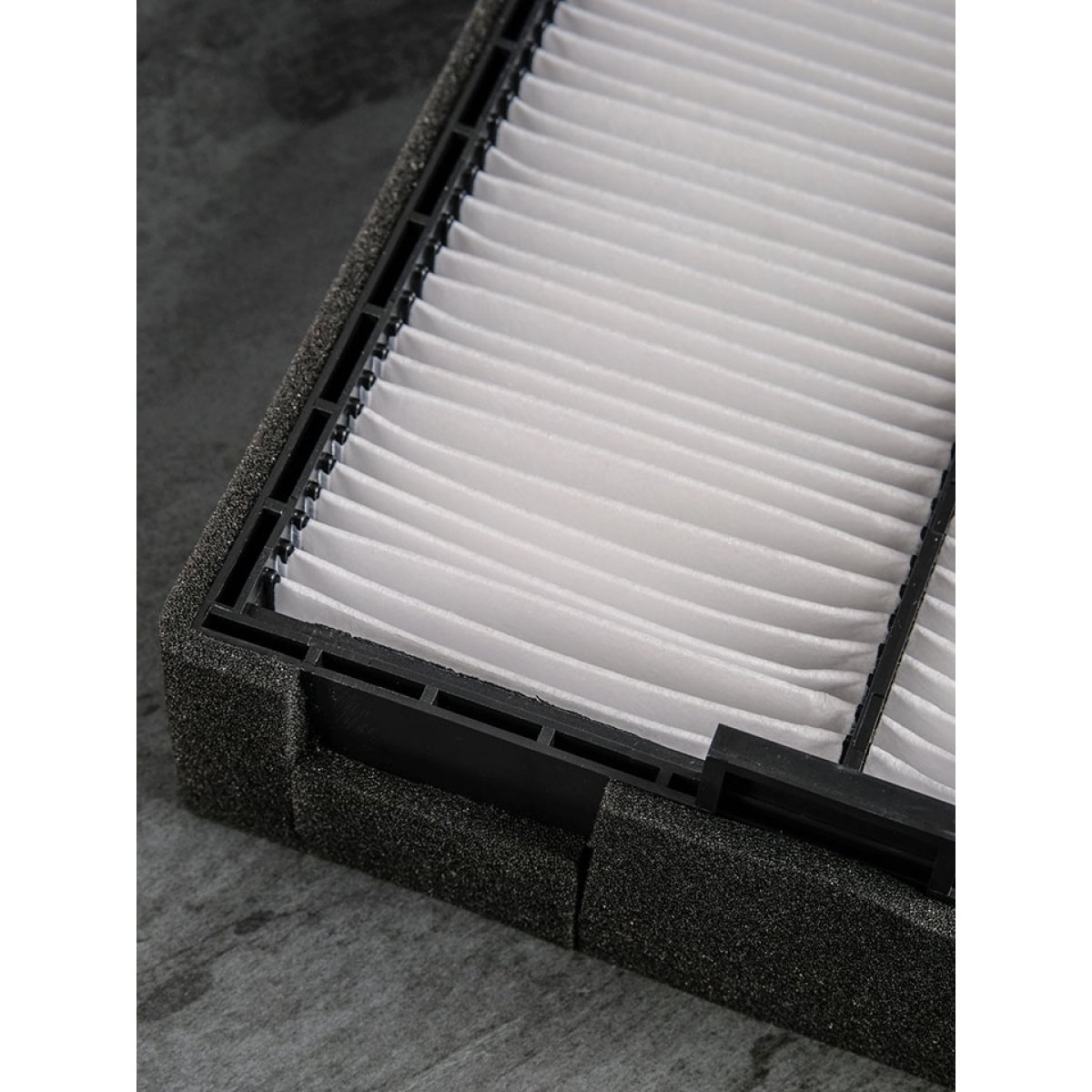 Фильтр салонный Q-Filter QS700295